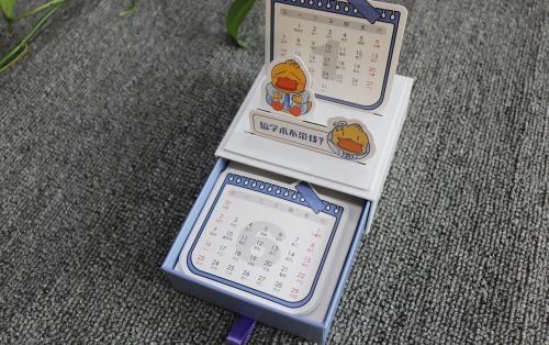 小礼盒台历