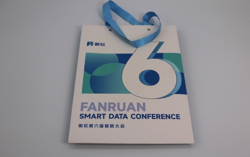 白卡手提袋定制