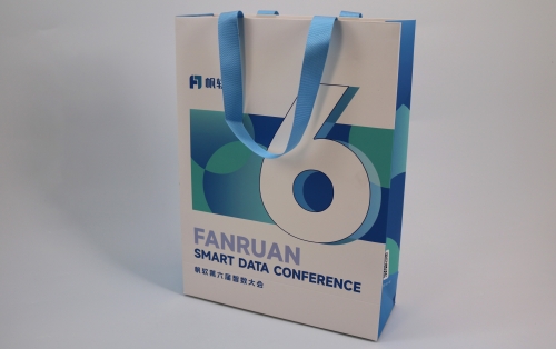 白卡手提袋定制