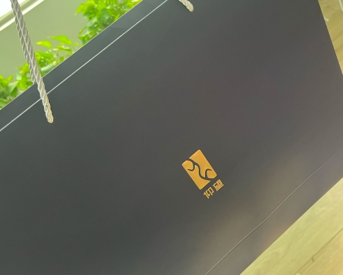 前瞻性设计、仰望汽车手提袋定制