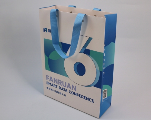 白卡手提袋定制