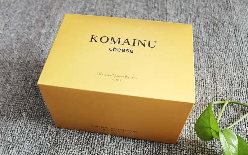 金卡纸UV印刷礼盒